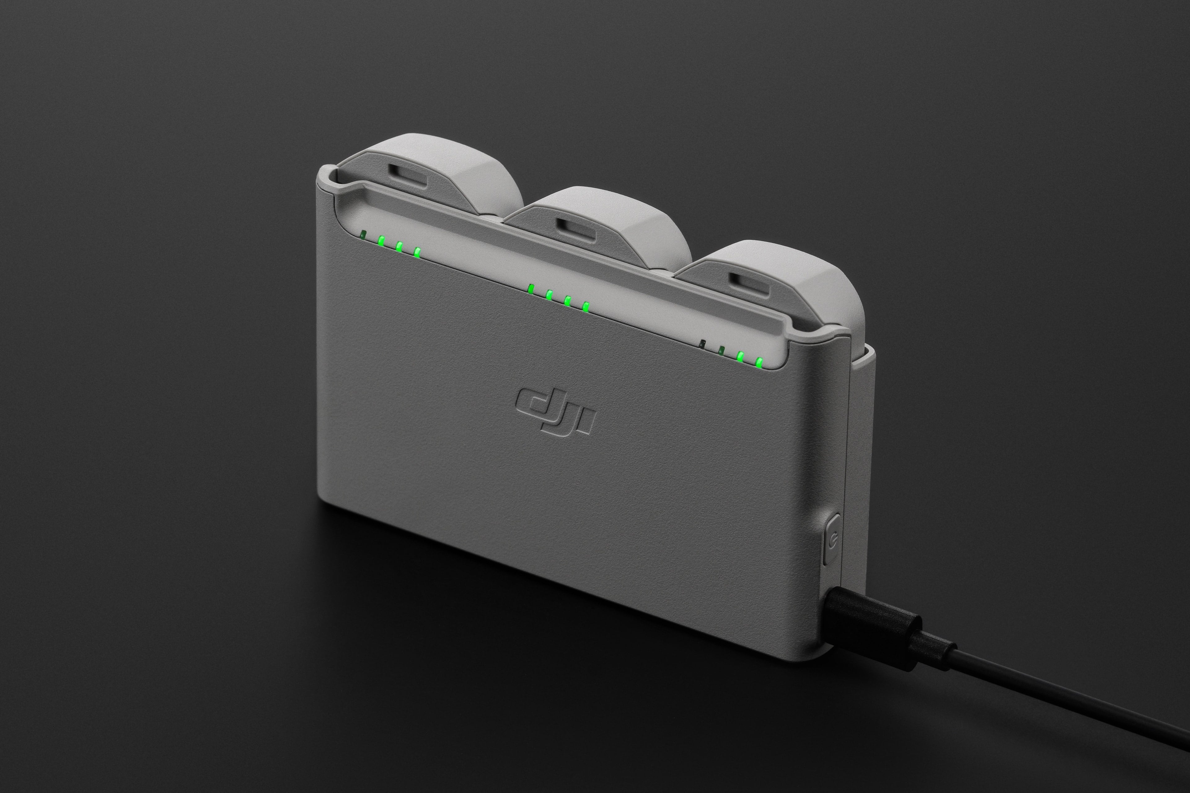 thumbnail image 2 of Used DJI Mavic Mini Two-Way Charging Hub - Charges Battery, 95% Working Condition 2 of 5