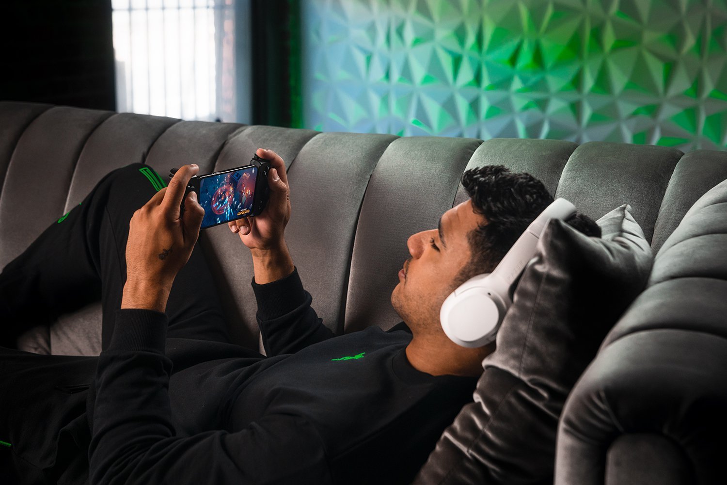 Razer Kishi V2 Android Gaming Controller