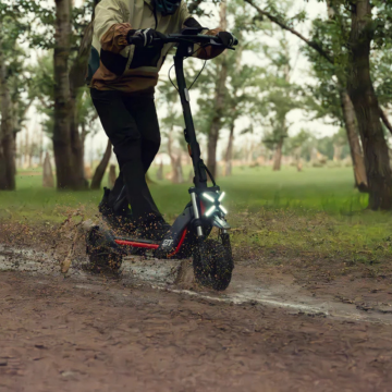 SEGWAY Ninebot ZT3 Pro Elektrikli Scooter