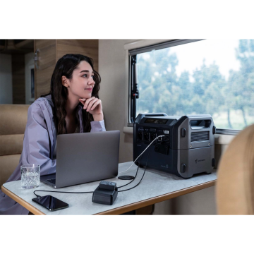 Segway CUBE-1000 Taşınabilir Güç İstasyonu